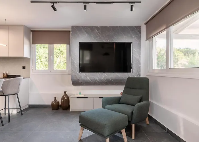 Serelion Portoheli * פורטו הלי